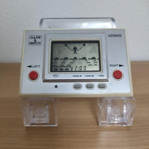 Nintendo game watch - game, vermin