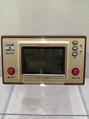 Nintendo game watch - &,